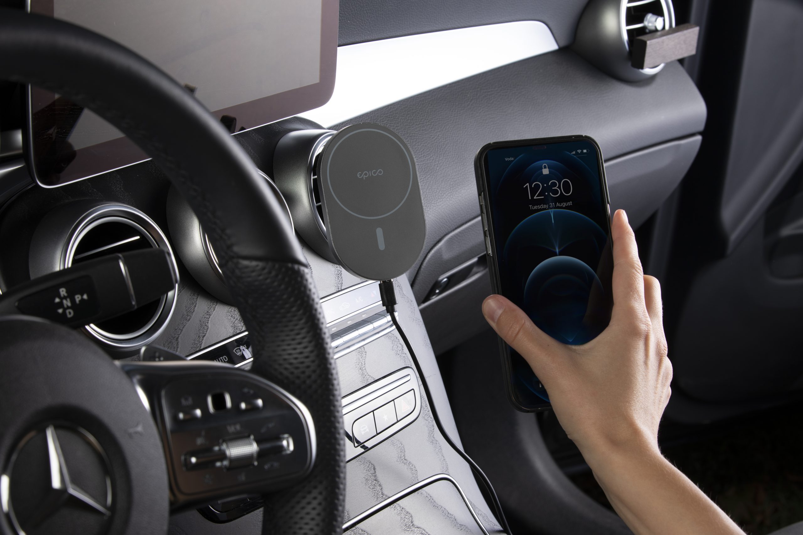 ELLIPSE WIRELESS CAR CHARGER
